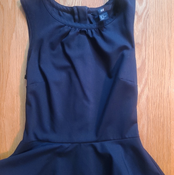 Black Dress - Picture 3 of 5